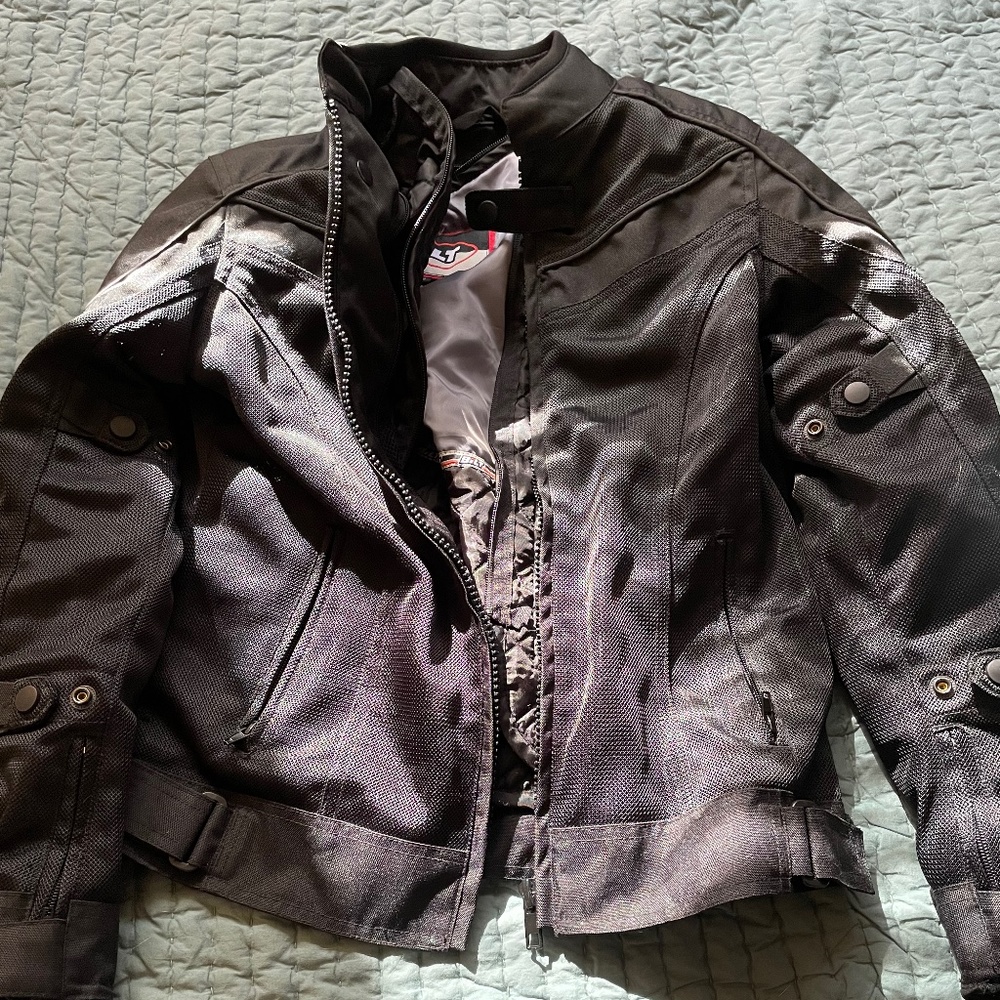 Bilt Women’s XS Reinforced Motorcycle Jacket With Liner